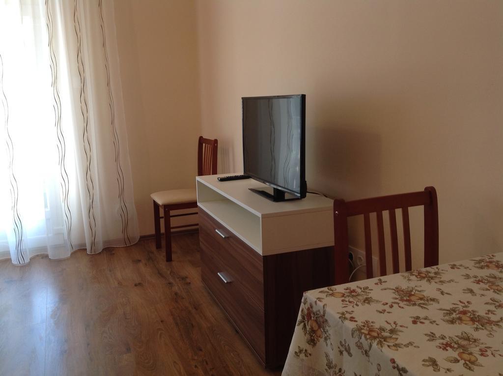 Jokai Apartmanhaz Heviz Ngoại thất bức ảnh