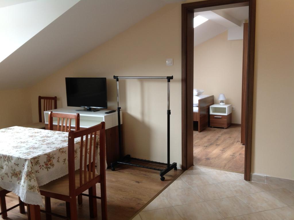 Jokai Apartmanhaz Heviz Ngoại thất bức ảnh